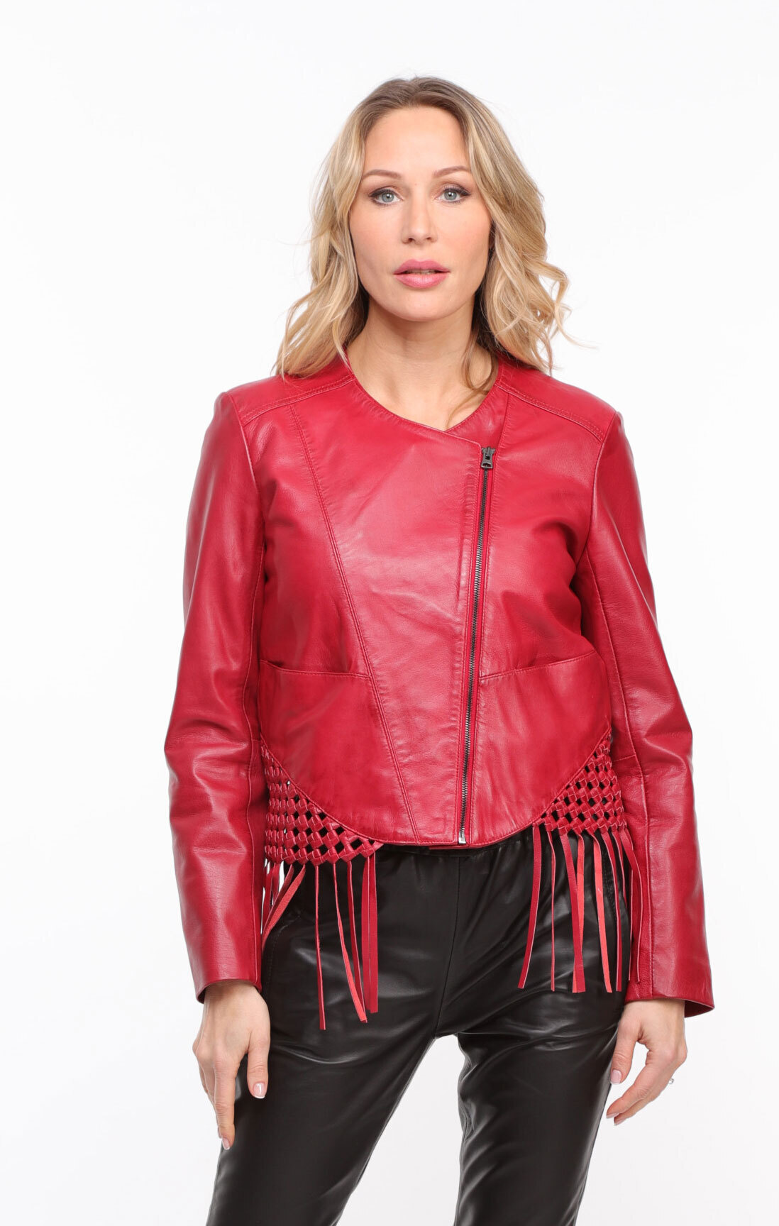 Veste en cuir rouge femme jennyfer sale